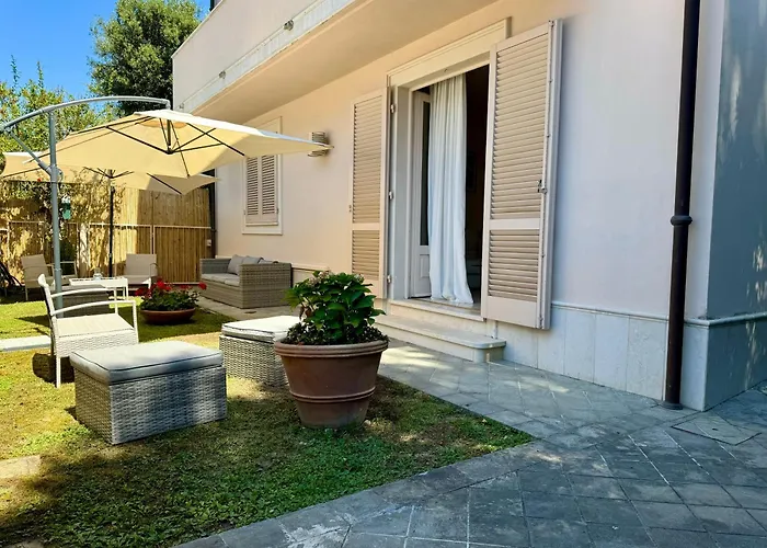 Villa Donati 6 Camere In Centro Forte Dei Marmi