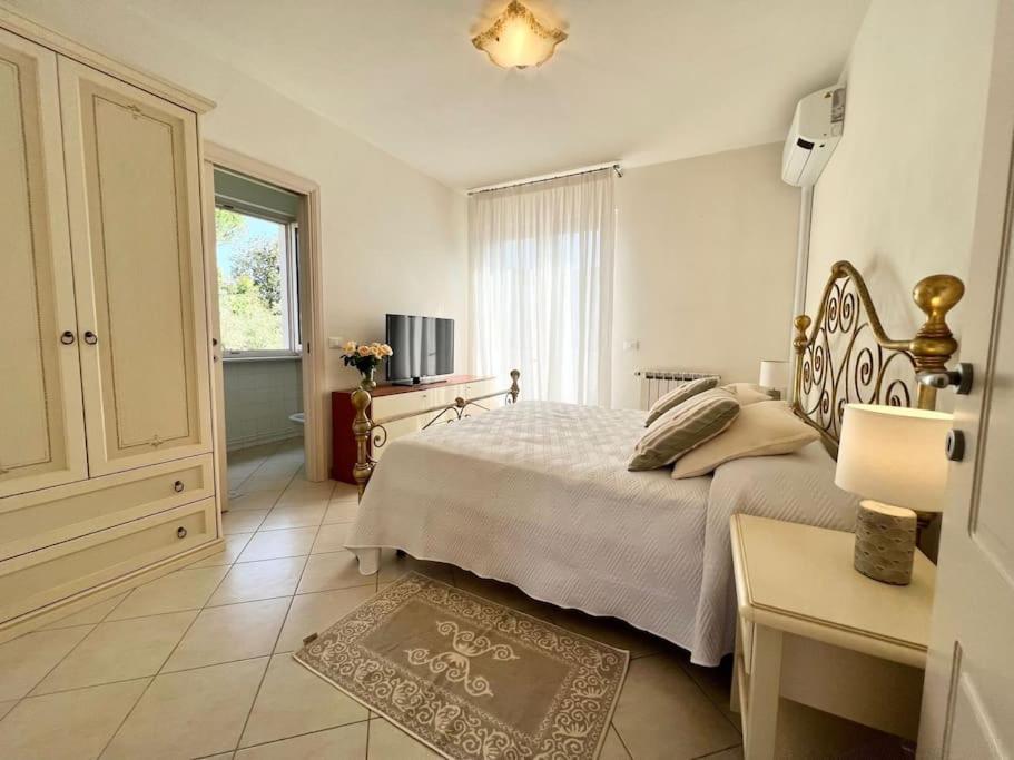 Villa Donati 6 In Centro Dei Marmi *
